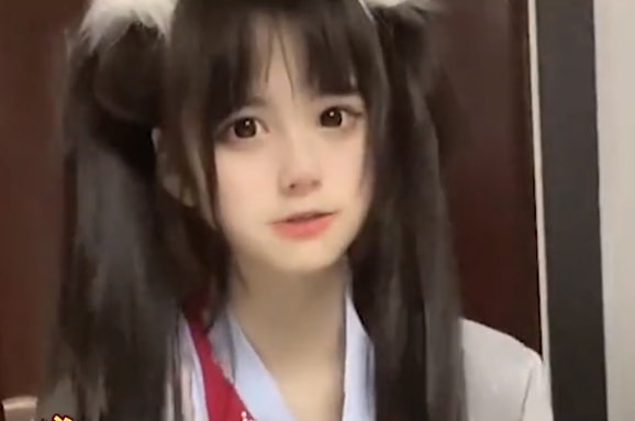 千万网红安妮流落街头,千万网红安妮