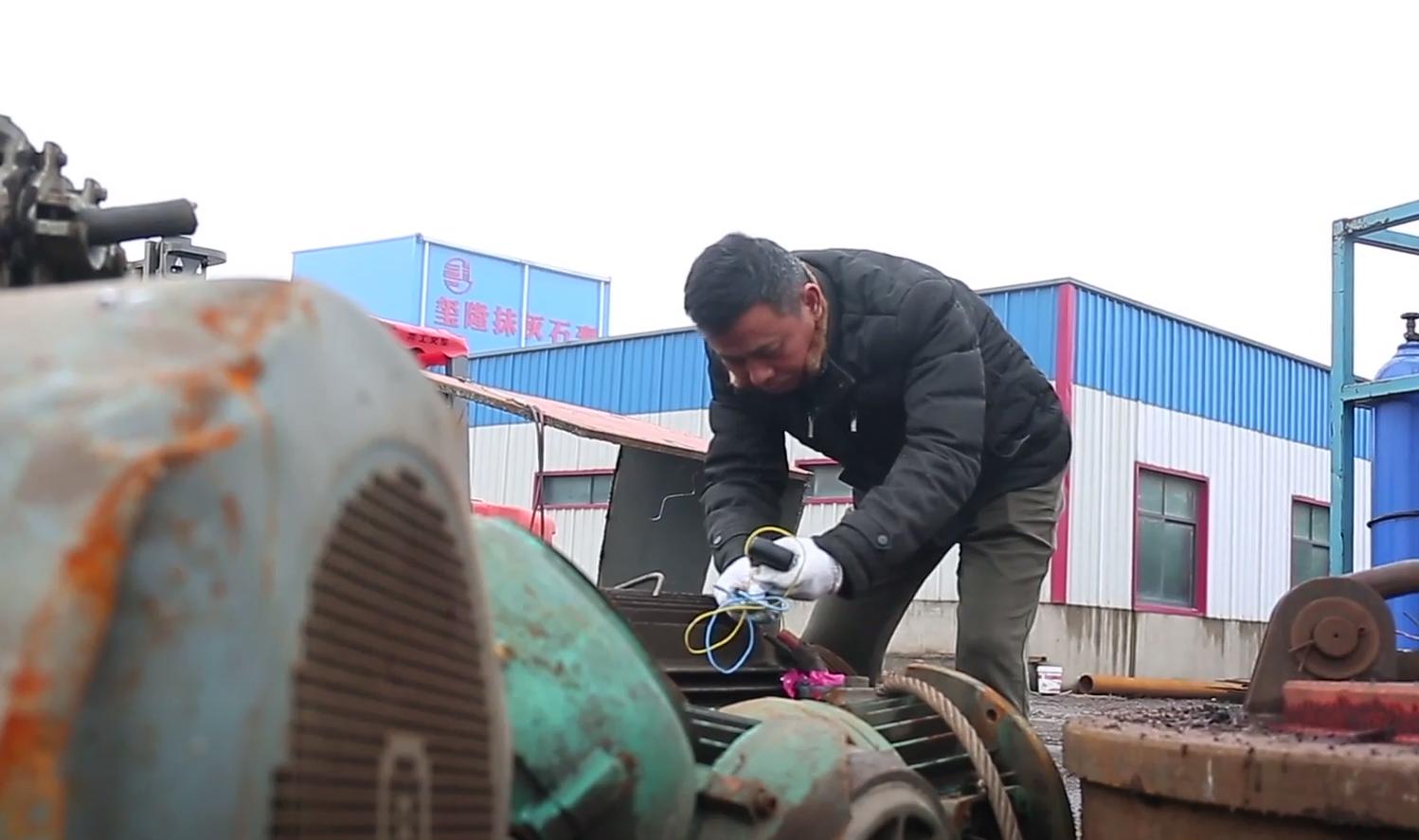 河南牛人造出空气发电机不烧煤,农民投资两千万发明的空气发电机