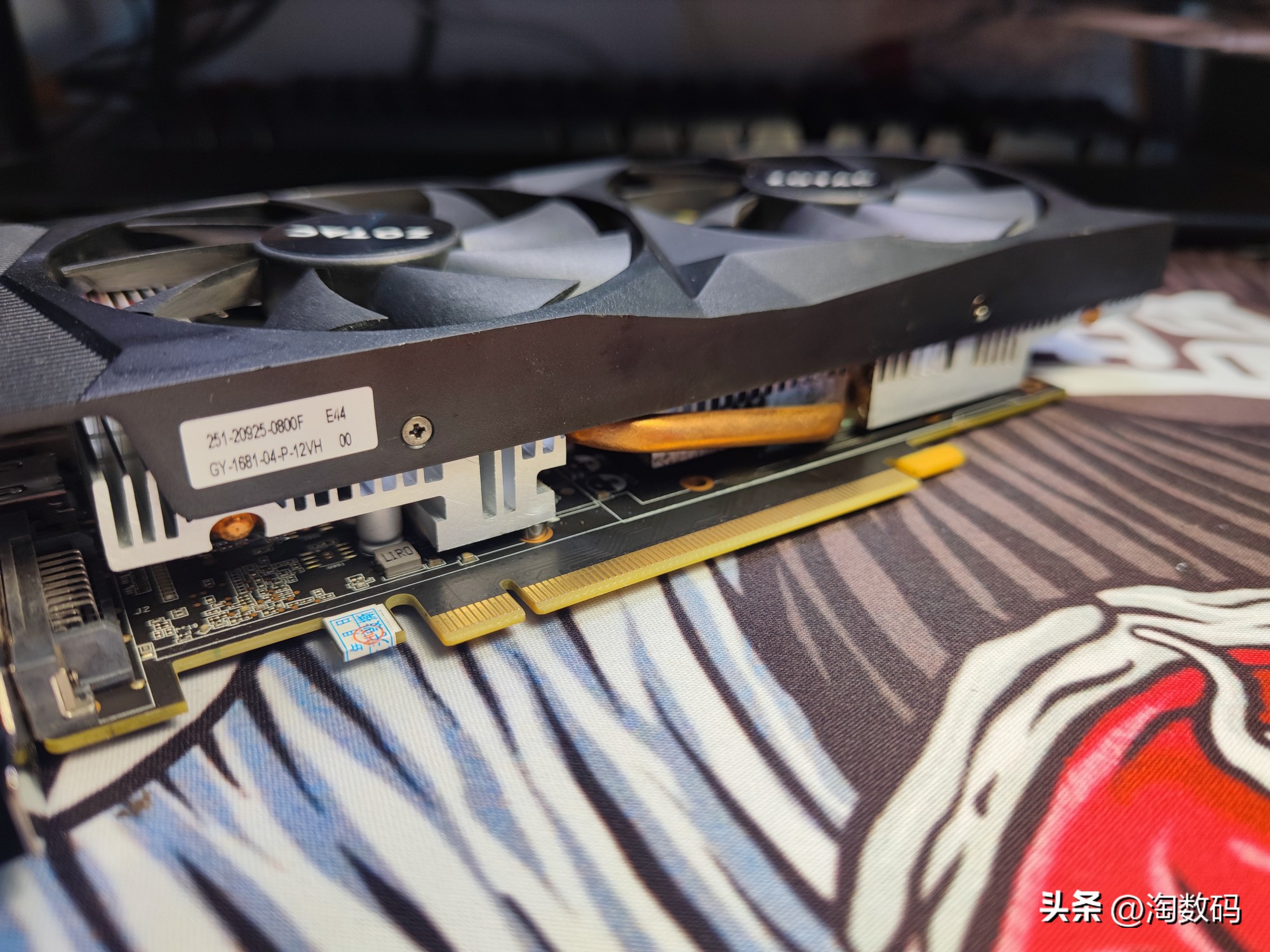 解锁200fps吃鸡1080p自由：589矿渣显卡索泰GTX1660Super矿卡开箱