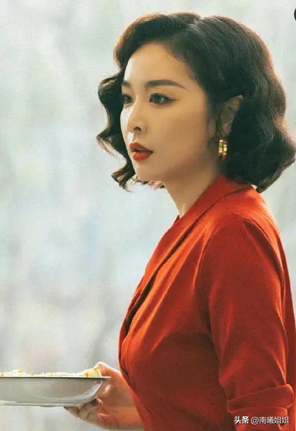 适合高个的齐肩烫发,2020年最流行的齐肩烫发没刘海