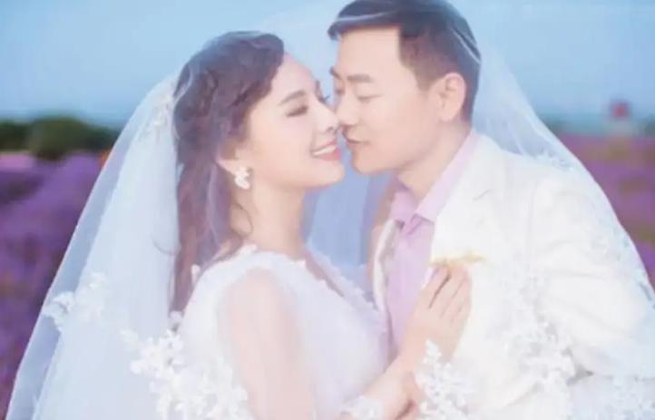 盲人歌手刘赛生女儿还是男孩,盲人歌手刘赛结婚的全部视频