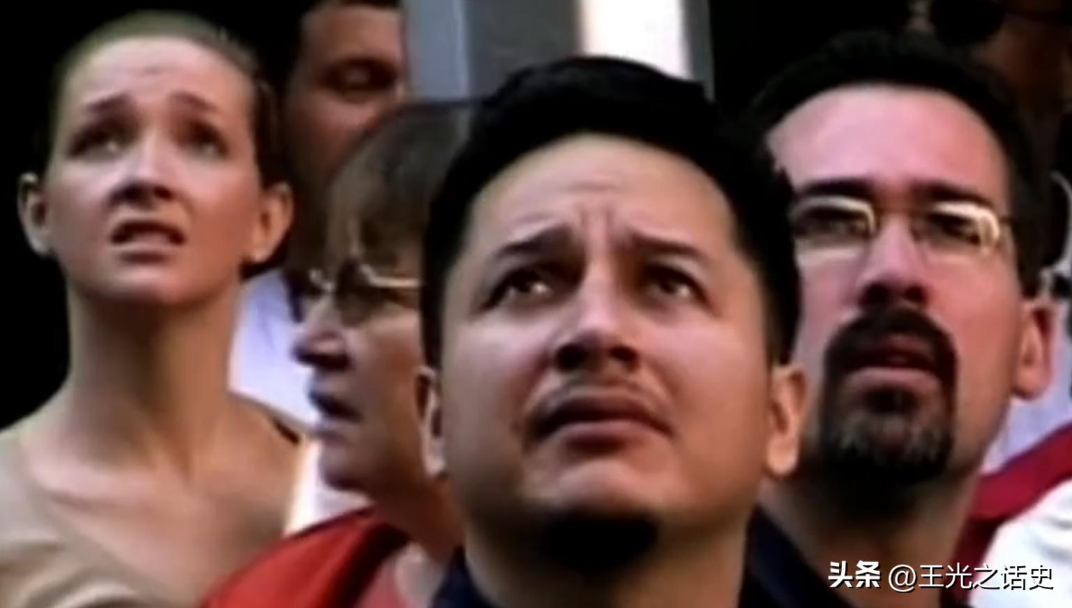 我不为911哭泣，因为我不是美国人；我也不会嘲笑911，因为我是人