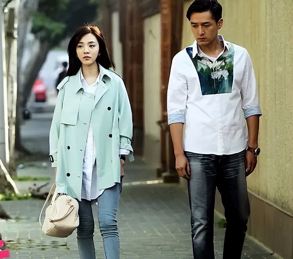 王晓晨发文澄清与胡歌谣言 (王晓晨澄清和胡歌的关系)