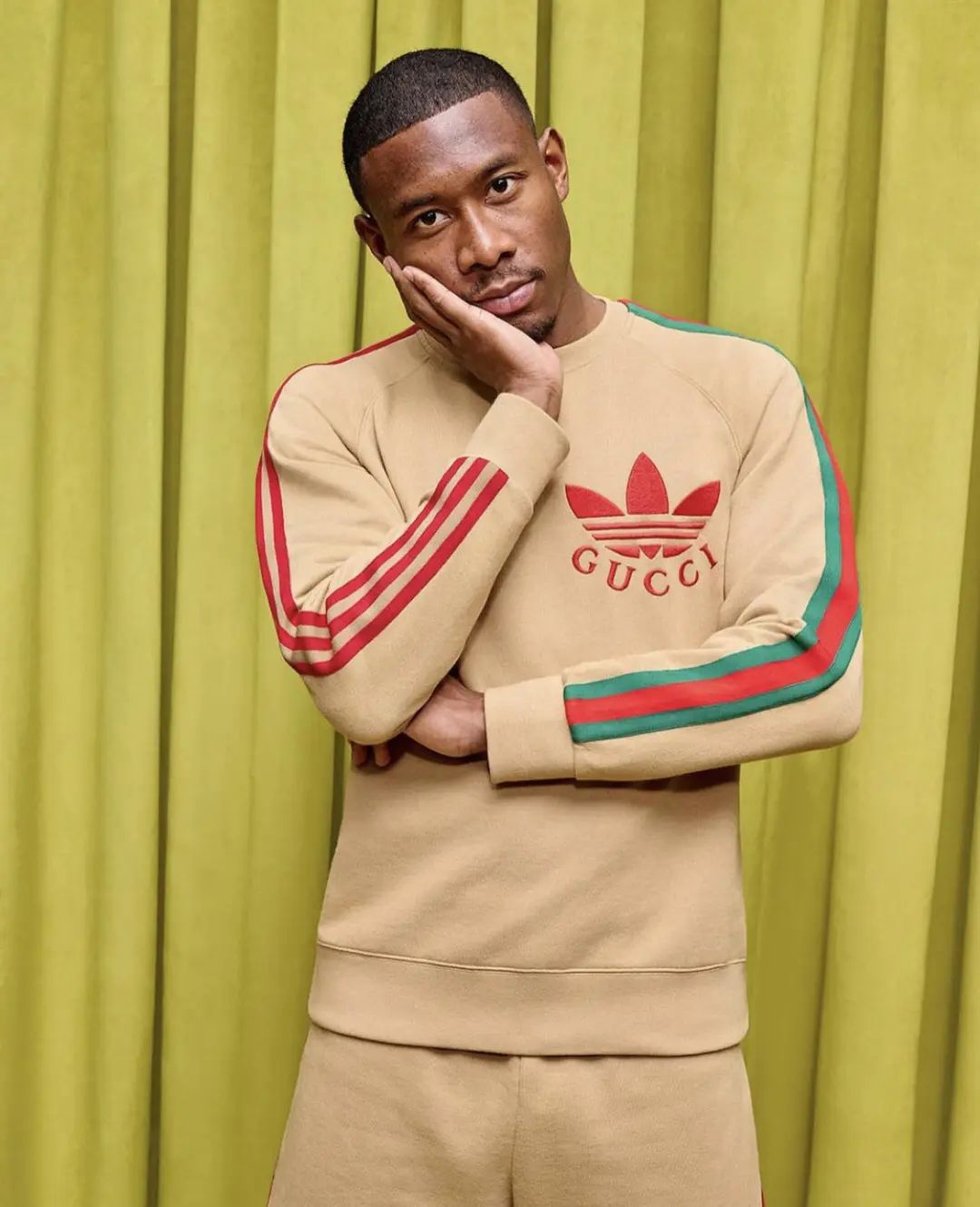 英格兰传奇球星,18岁英格兰颜值小将