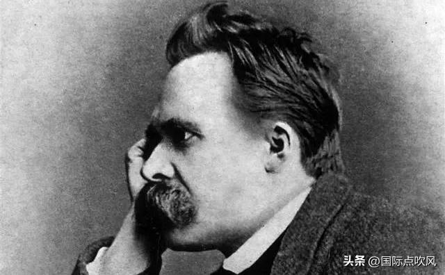 德国战败后为什么崛起这么快,德国战败后为什么又崛起了