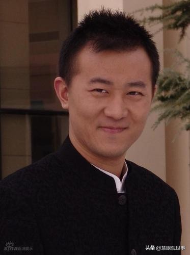 《侯海洋基层风云》无奈的巴山政府办主任杨春