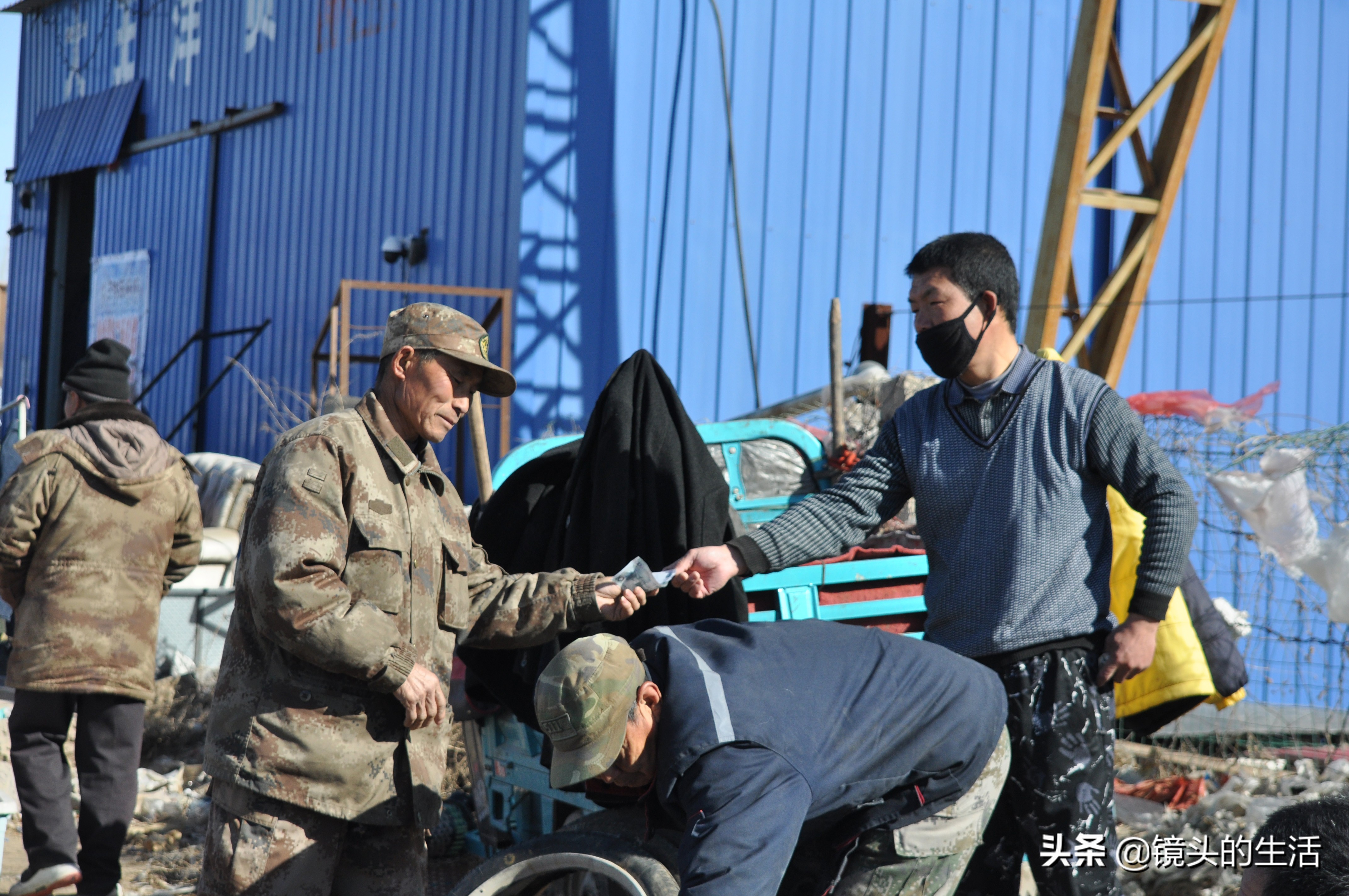 农村大叔做生意的视频,农村大爷小生意一月能赚20000元