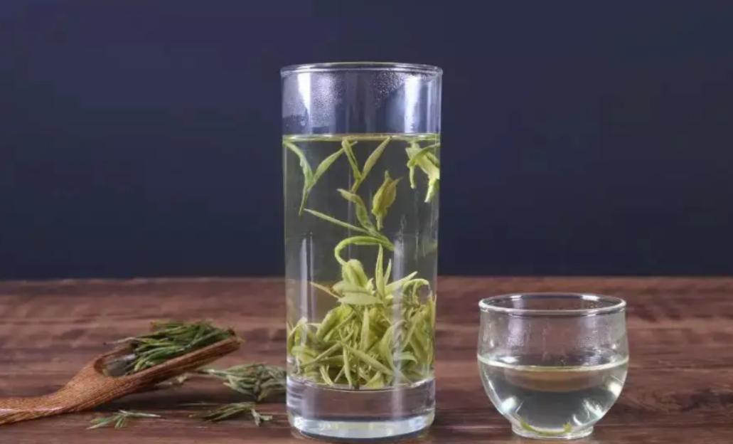 绿茶冲泡的正确方法和洗茶的方法,冲泡绿茶出茶时间怎么掌握的