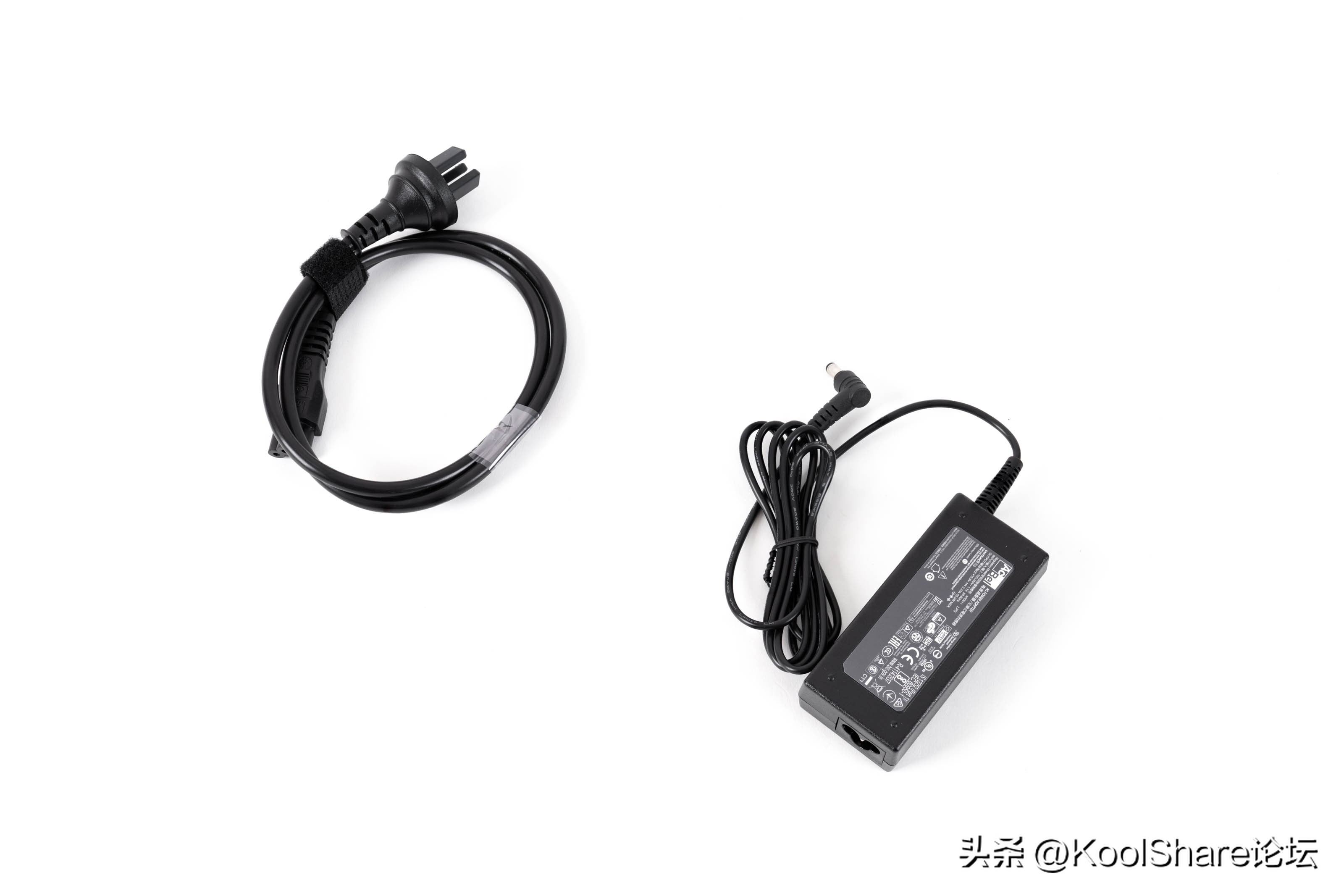 rog新款路由器2022,rog上代旗舰主机评测