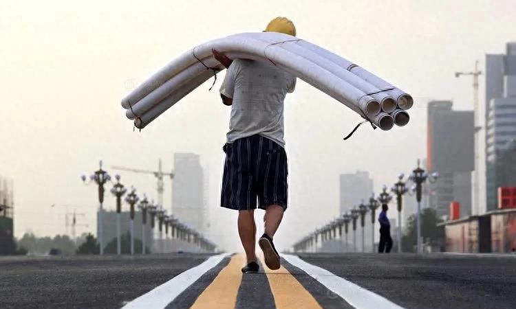 农民到底是怎样的人?你肯定想不到,农村小伙来告诉你真实答案!