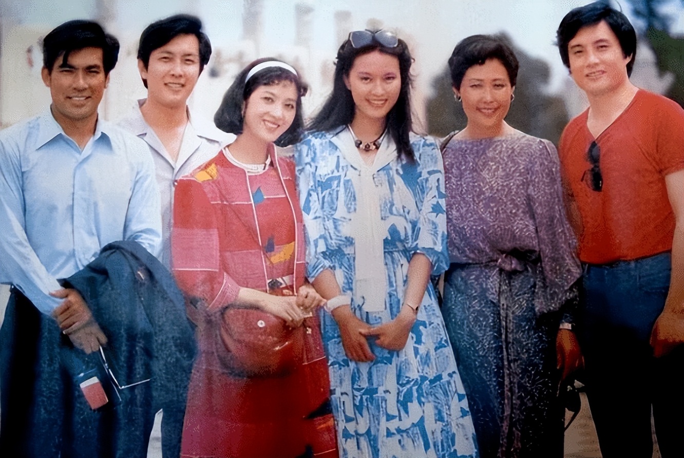 名和利在中国的地位,名与利功与过