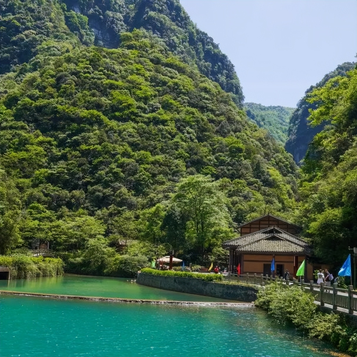 金佛山景区内温泉,金佛山温泉度假村泡温泉