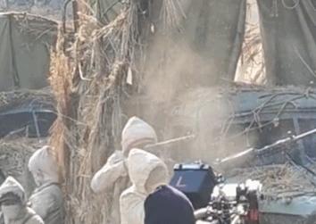 大学生进剧组当群演引热议,大学生进剧组当群演演技炸裂