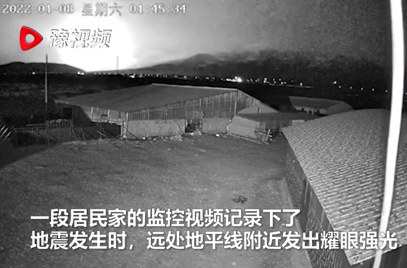 青海地震前1秒强光闪爆,青海频繁发生小地震是前兆吗