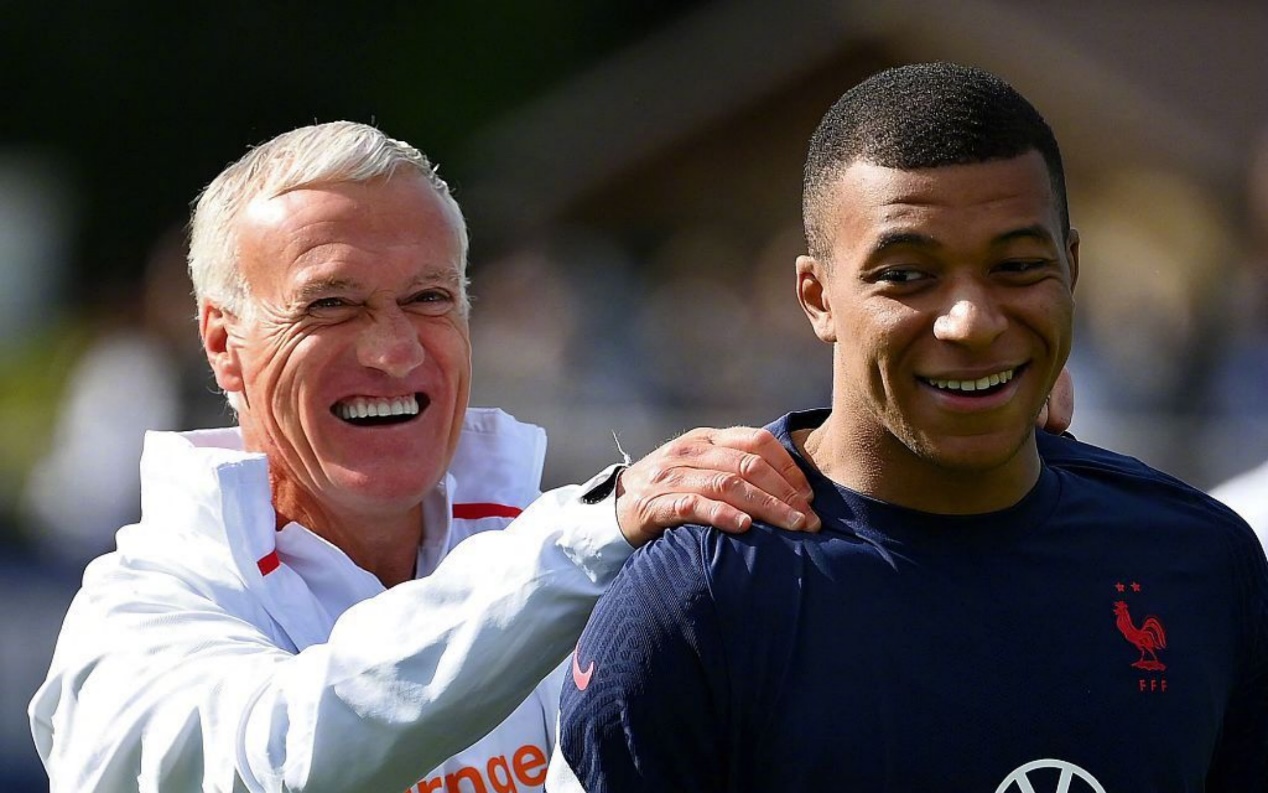 欧洲杯梅西c罗对决,梅西与c罗欧冠5次交锋