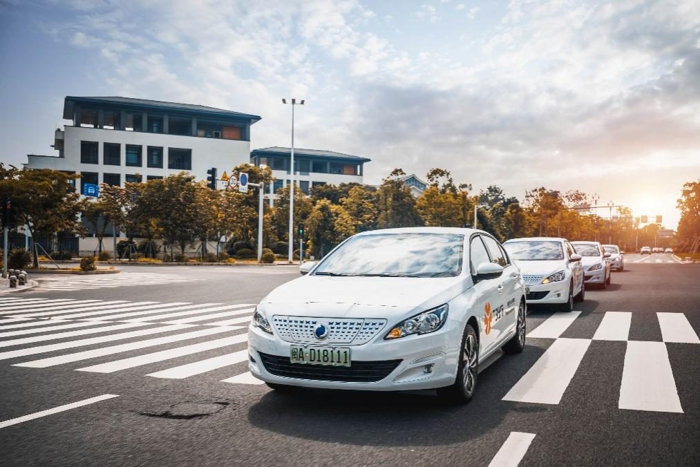 新能源汽车东风富康es600,东风富康ES600新能源汽车