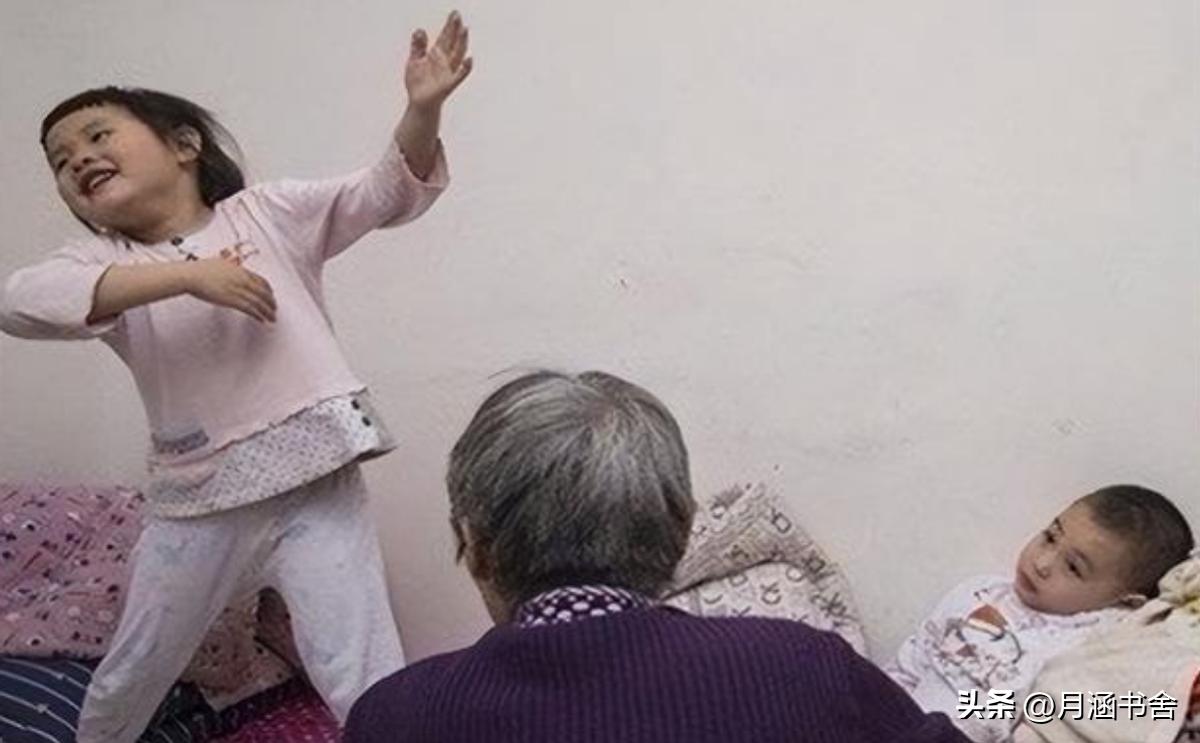 67岁失独母亲怀上双胞胎现在怎样,失独母亲56岁再育双胞胎完整版