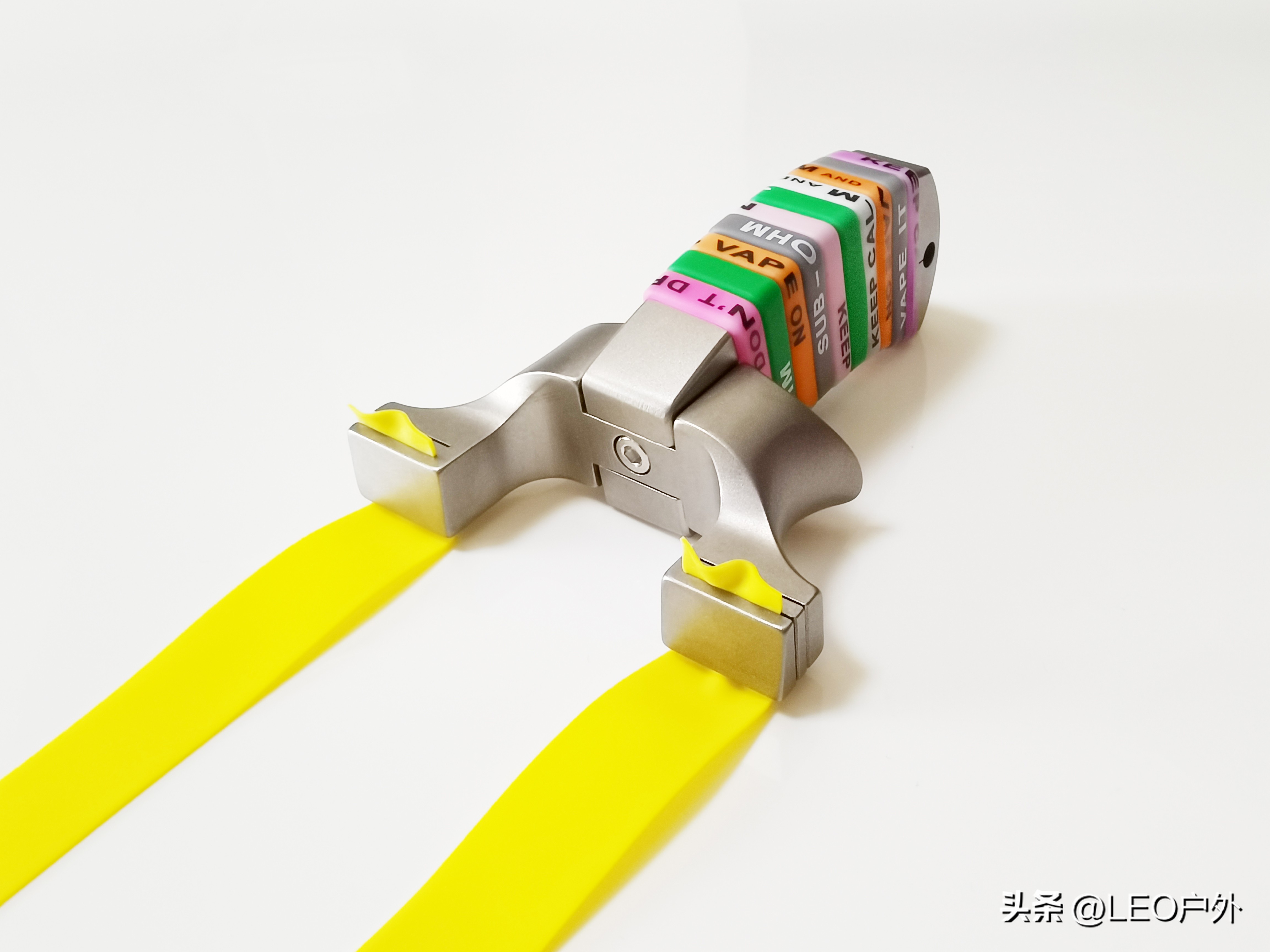 如果弹弓有段位,弹弓内弓门大小对精度有什么影响