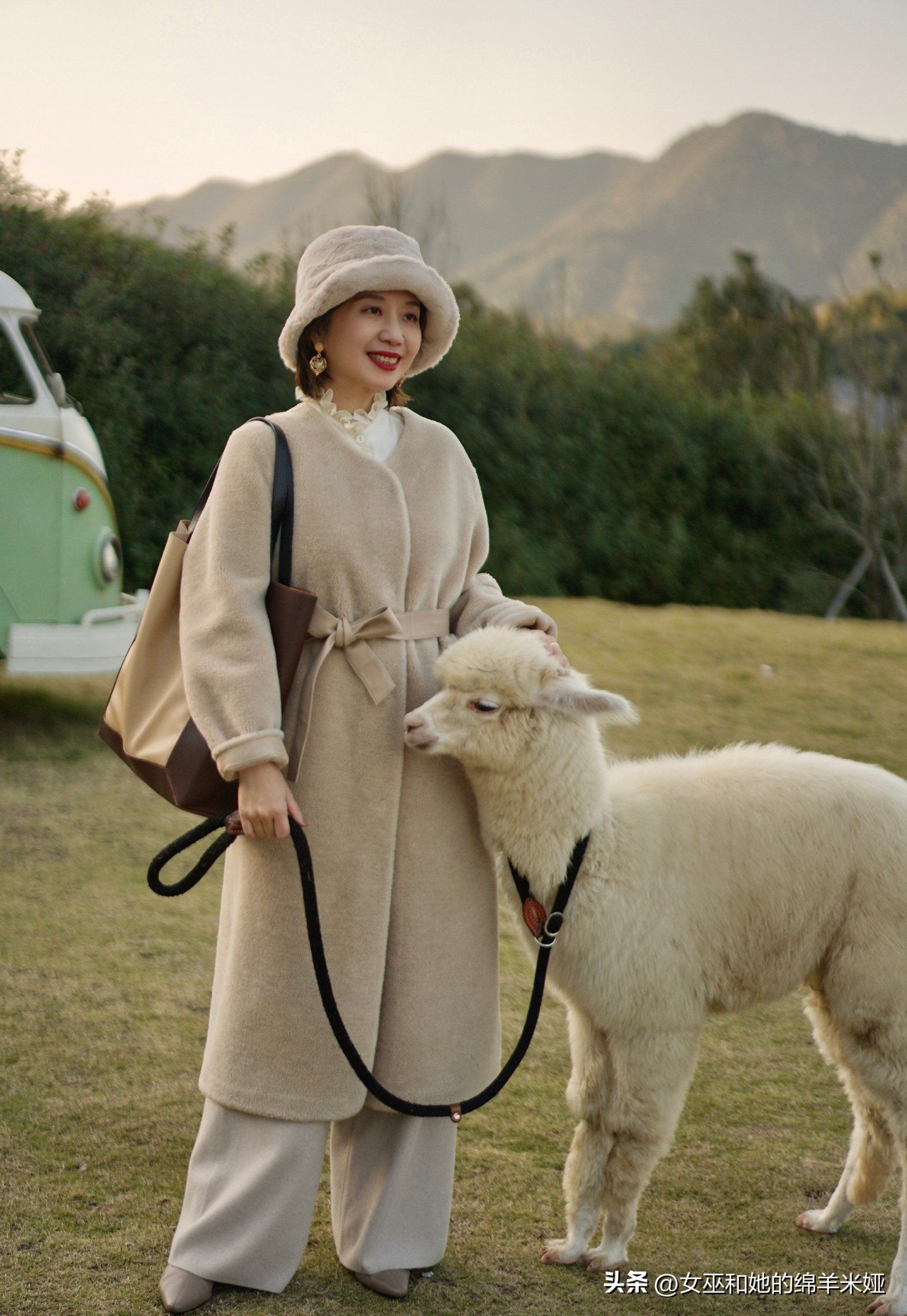 冬天怎么挑选衣服,冬天大衣什么颜色好看