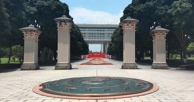 广西大学计算机专业,学计算机专业广西哪个三本学校好