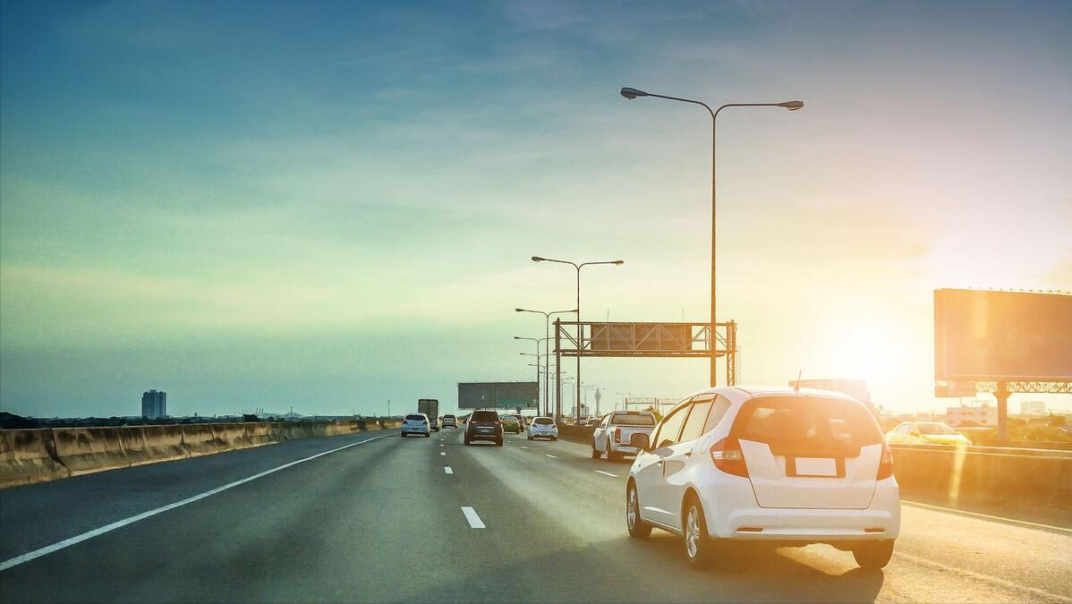 24小时无人自助洗车机加盟多少钱,深圳自助洗车机加盟