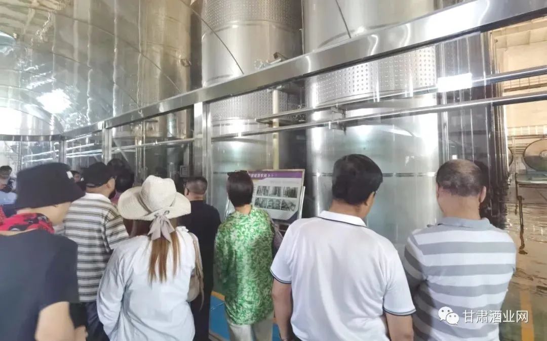 紫轩白酒,紫轩酒厂参观