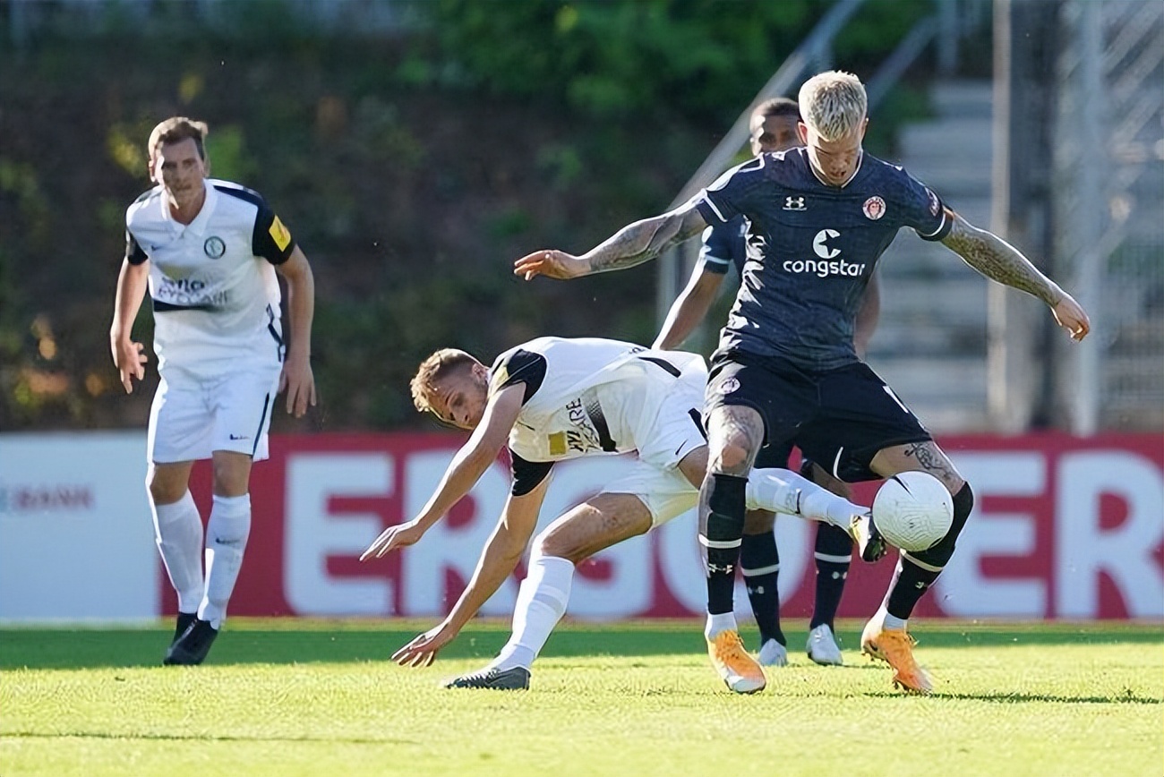 周六德乙比分,德乙雷根斯堡vs云达不莱梅