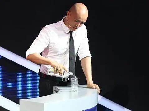 乐嘉人生导师现状,乐嘉跌落神坛