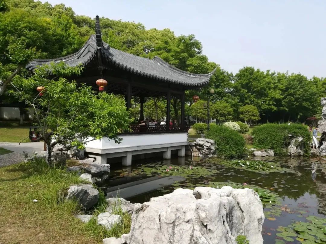 常熟银湖园林古典别墅,常熟四大私家园林