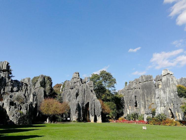 昆明周边短途自驾游攻略推荐,昆明周边200公里自驾游