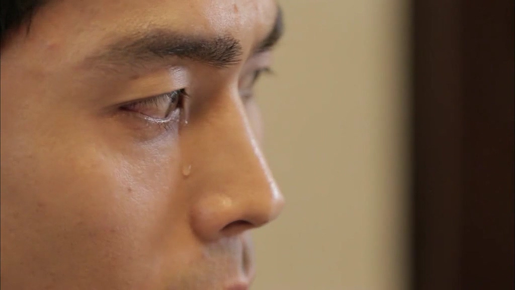 催眠术控制人的电影,心理医生催眠术让女生听命