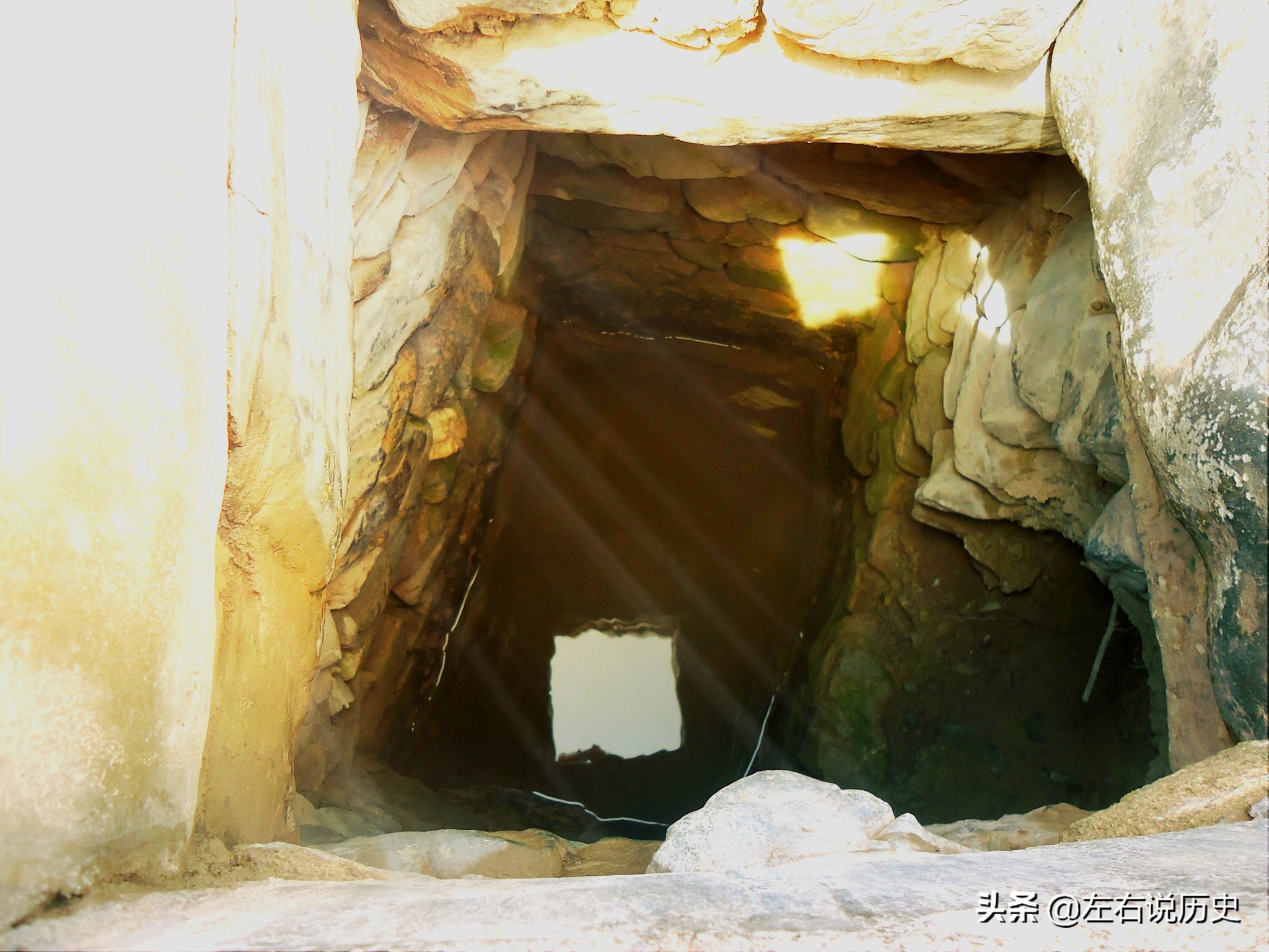 孤独大漠剑寂寞永泰城