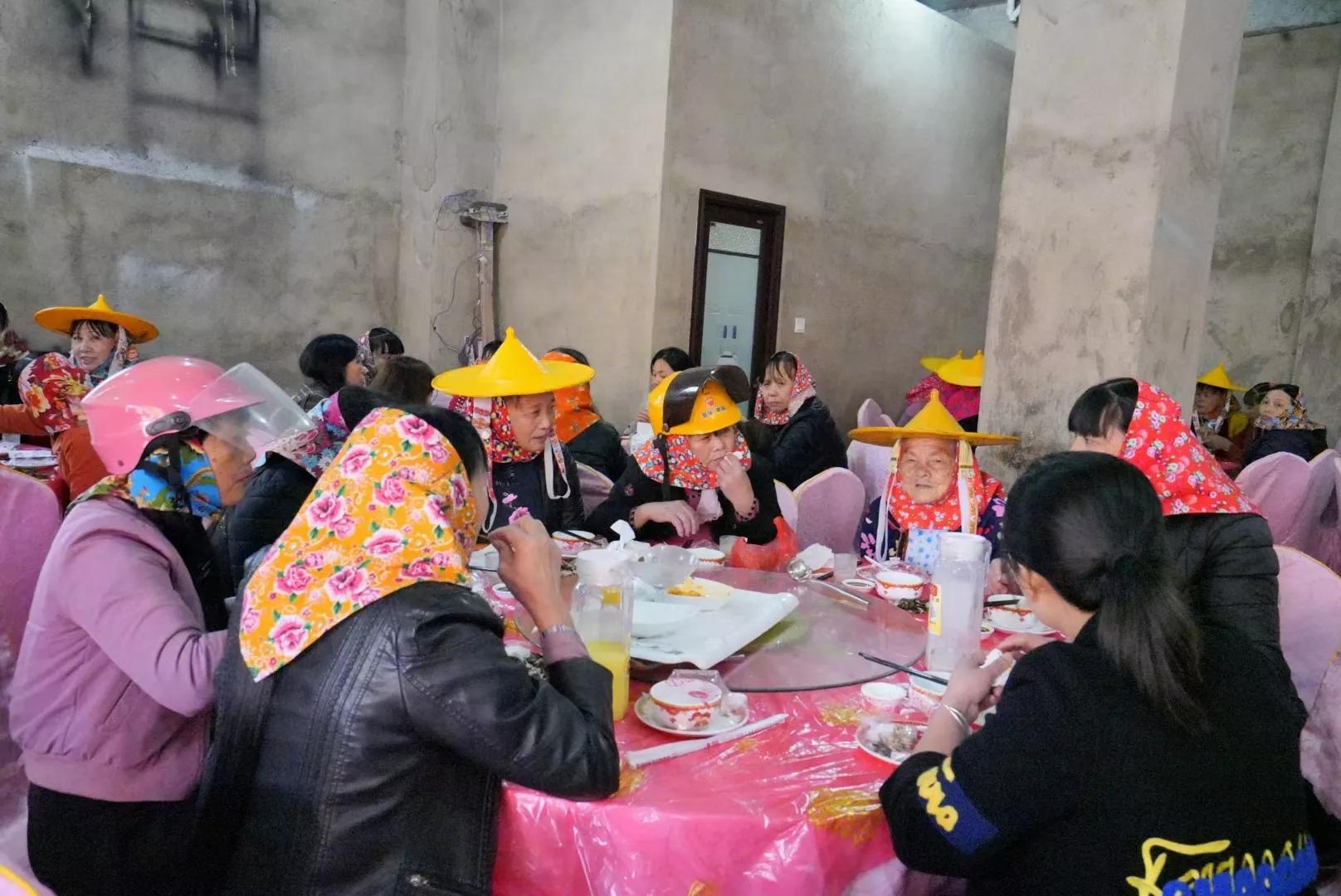 旧时惠安女奇特婚俗,传统的惠安女婚嫁习俗