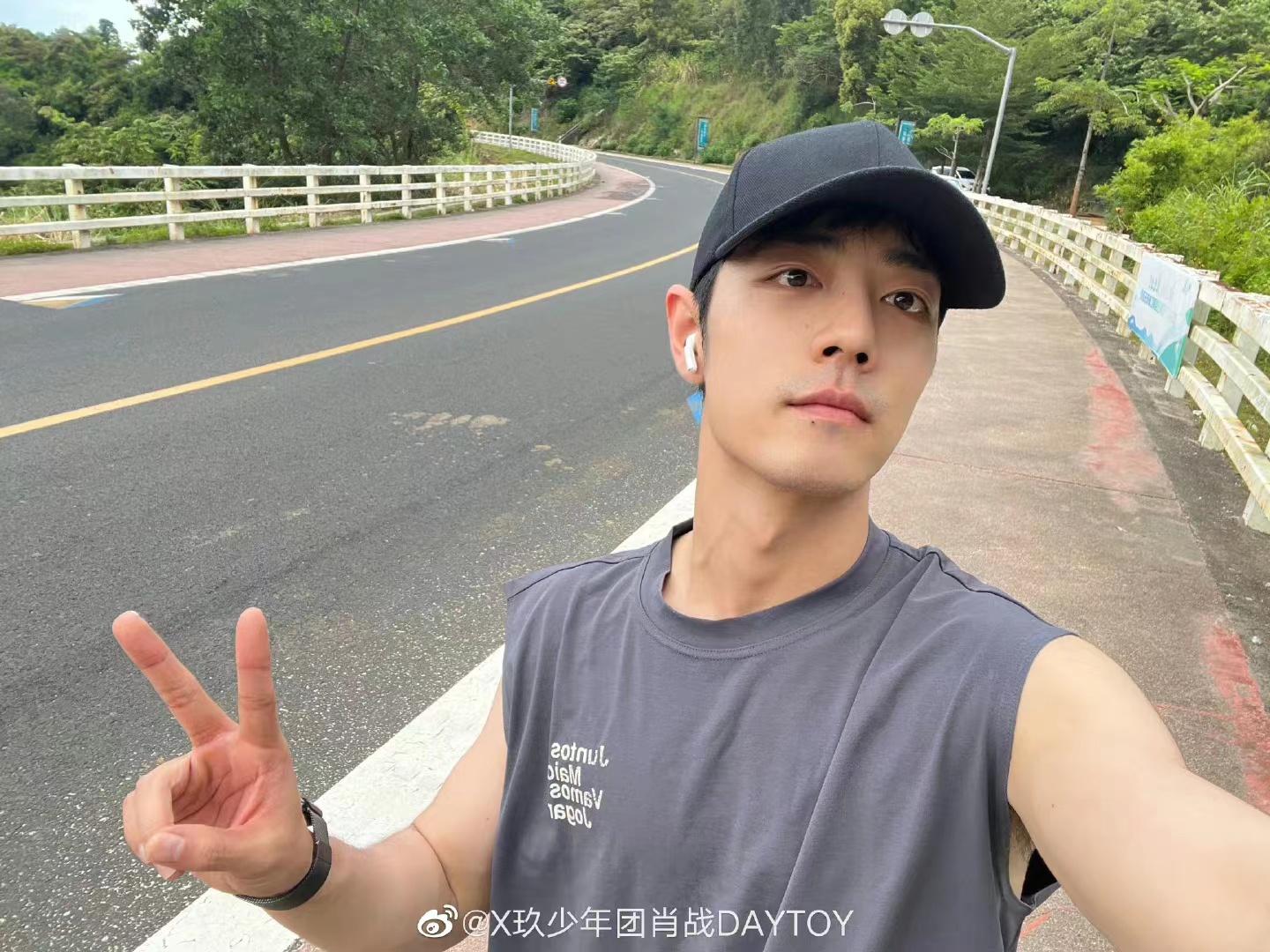 肖战如梦之梦成都预售票有吗,肖战如梦之梦青岛站门票开售