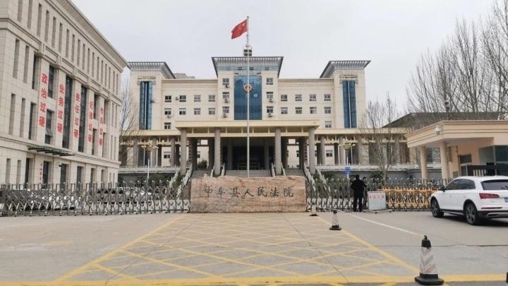 顶端100℃丨他帮罕见病患儿代购药品被控贩毒，132人联名求情