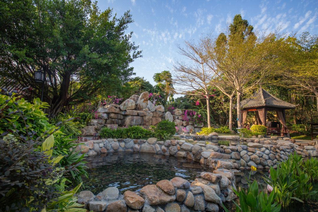 广东最值得推荐的温泉度假村,广东第一峰温泉是真温泉