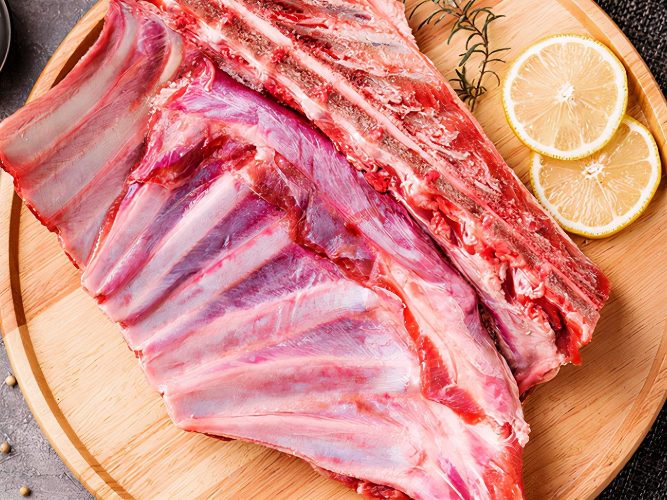 羊肉怎么买省钱小妙招,怎样买羊肉不吃亏还新鲜