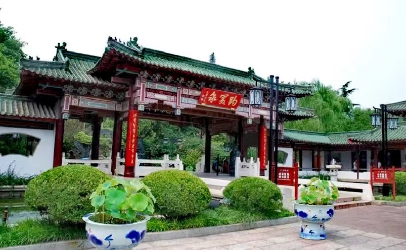 济南最佳攻略景点有哪些,济南必玩十大景点推荐一下