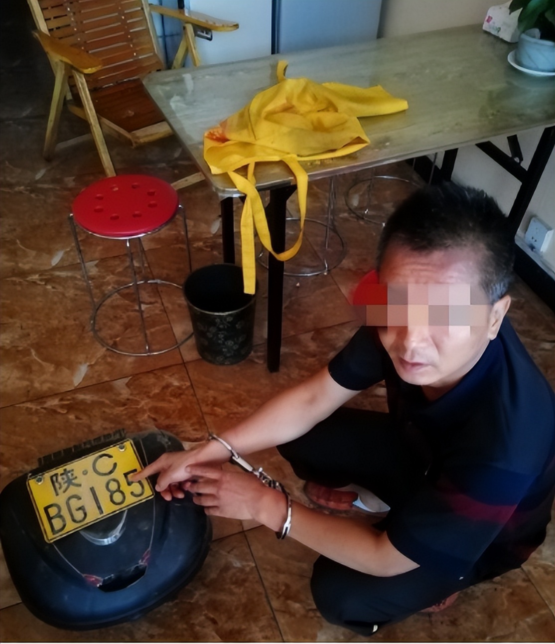 盗窃车牌后勒索财物行为的定性研究