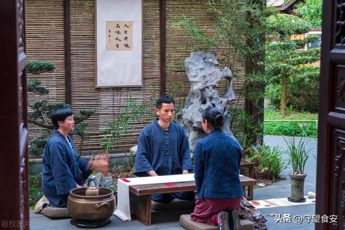 农历三月三习俗与传说,三月三是民间习俗还是民间风俗