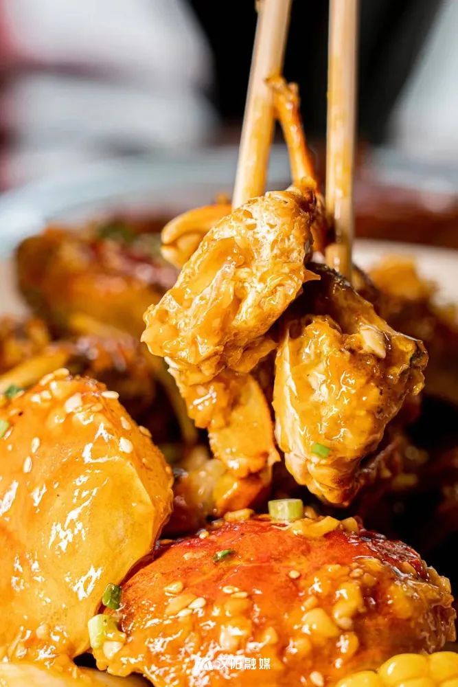 到汉阳踢球，512G的胃还不够用！