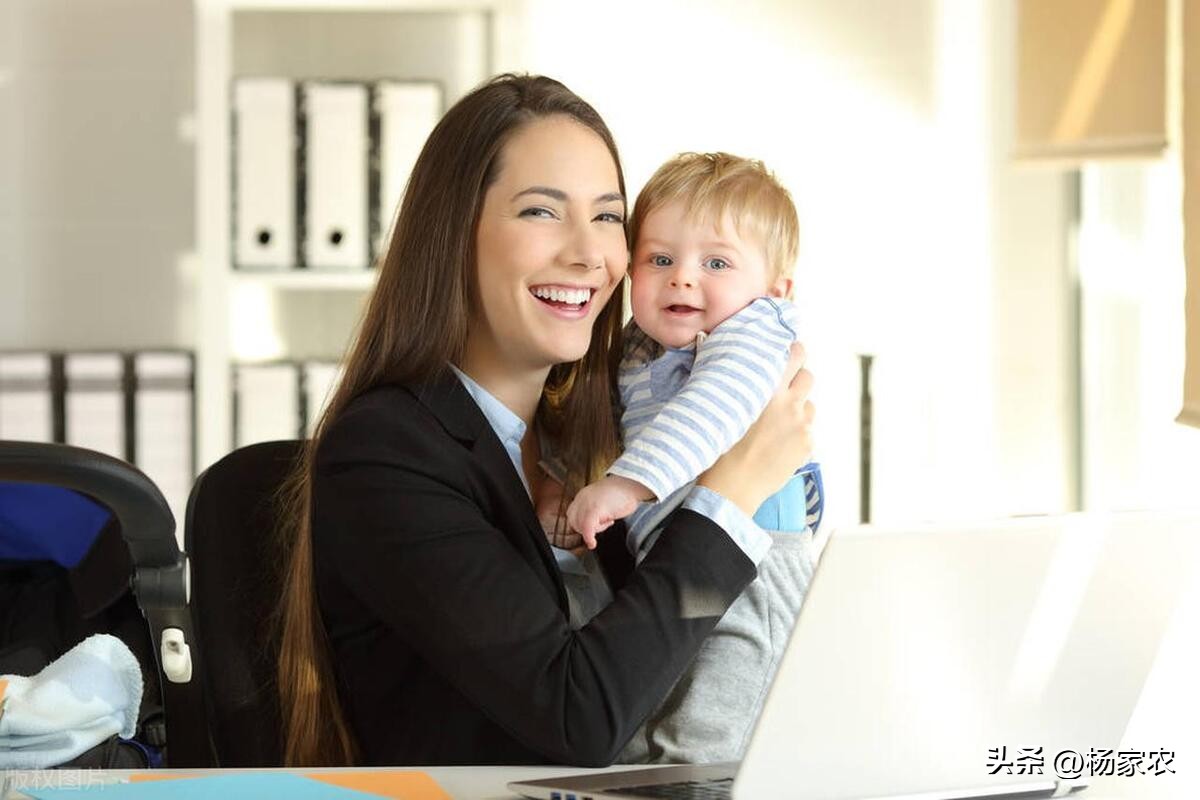 如何解决职场妈妈困境,职场妈妈一定要平衡家庭和工作吗