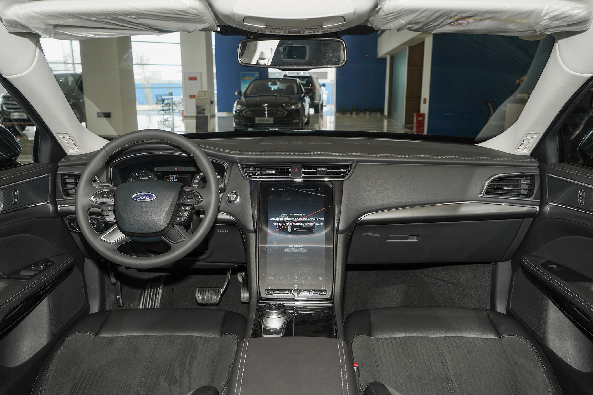 福特金牛座和雪铁龙c6隔音对比,金牛座跟雪铁龙c6高速哪个更稳