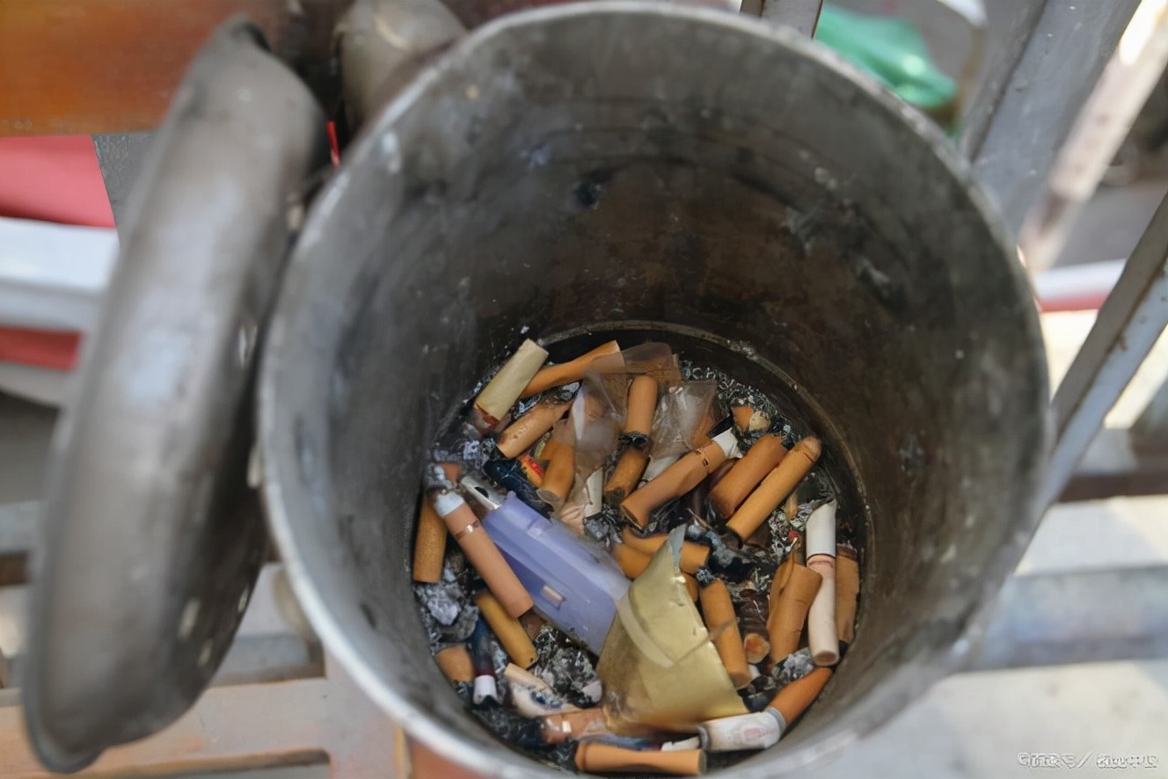 4个行业很暴利普通人也能赚大钱,4个低成本的小生意月入上万不难