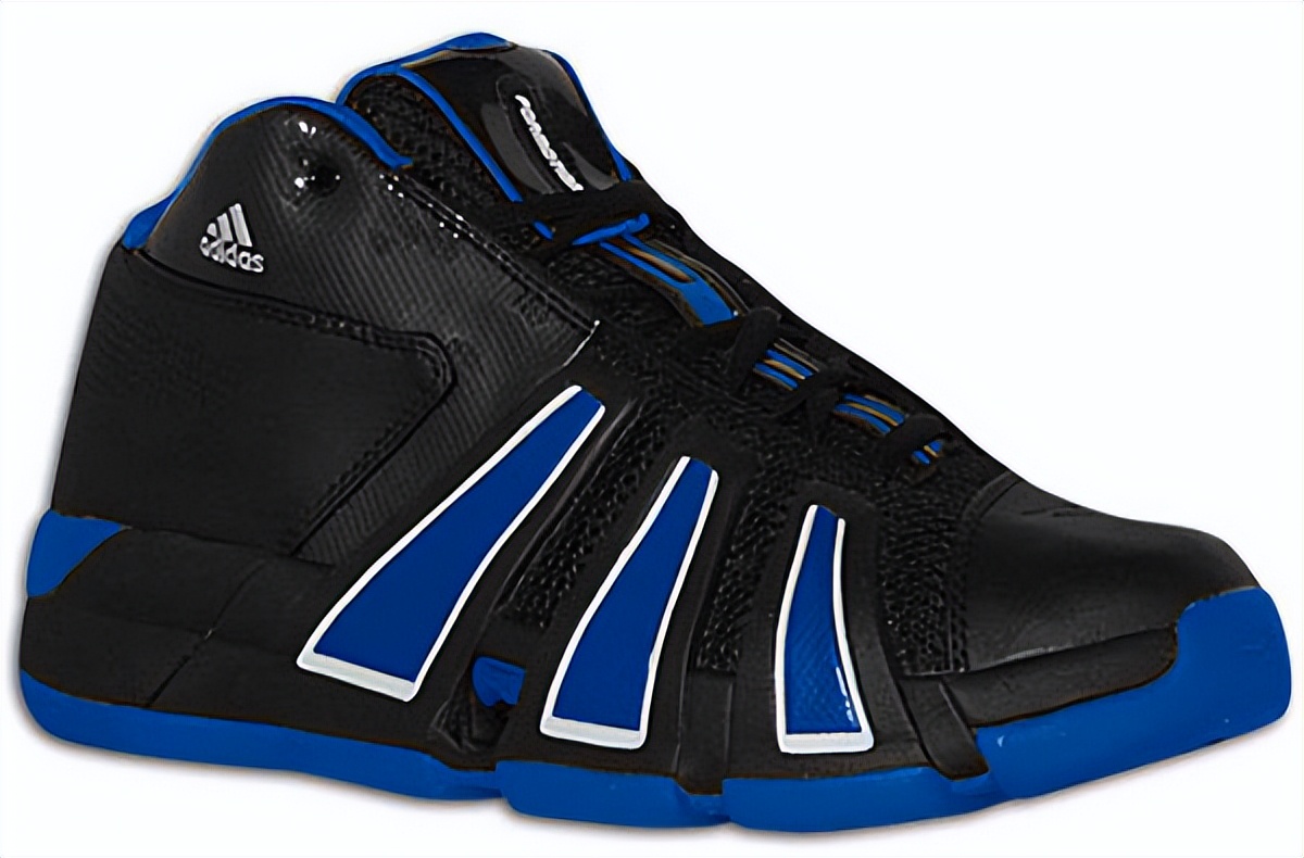 德怀特霍华德奥兰多,阿迪达斯霍华德历代篮球鞋图片