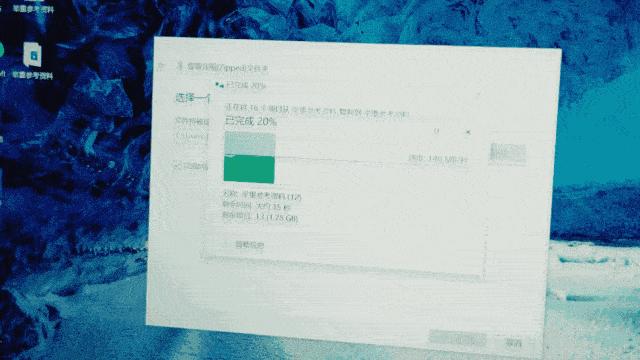正面硬扛350斤杠铃足球飞射花式滑板，结局看傻了