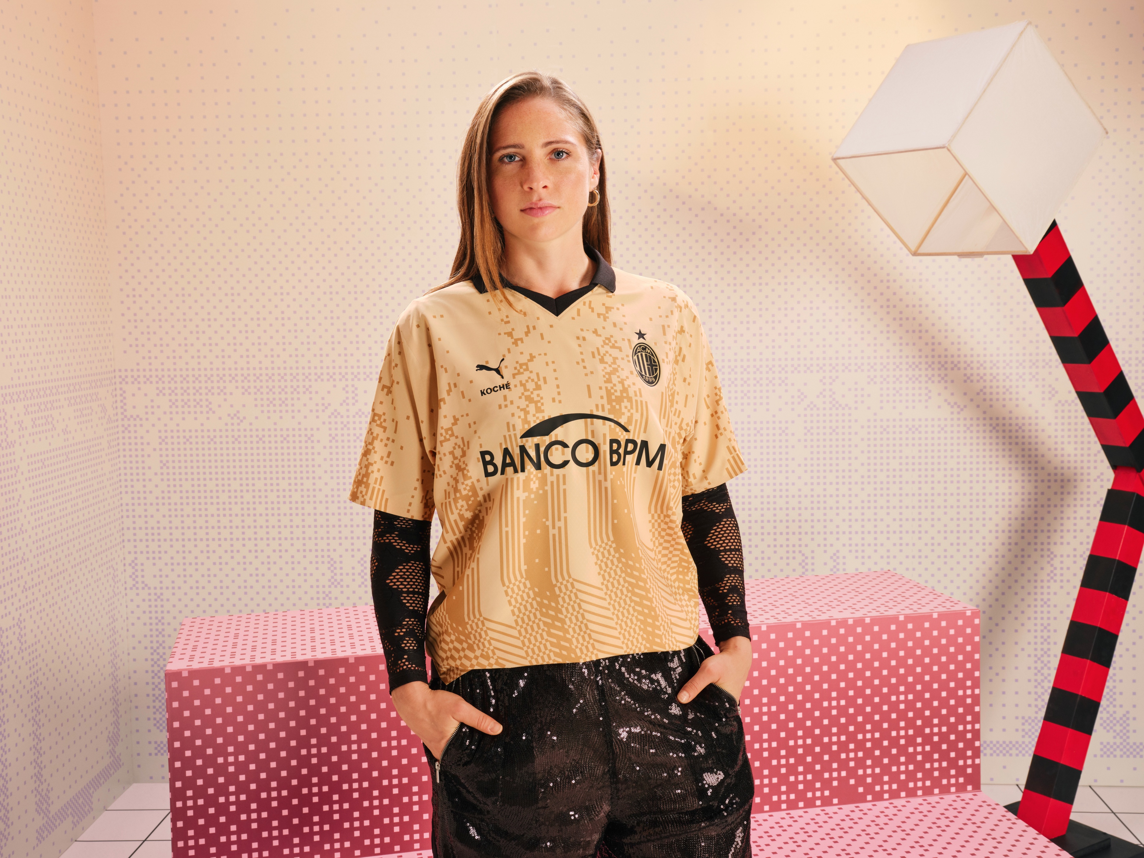 红黑火焰永不熄灭ac米兰,pumaac米兰球衣测评