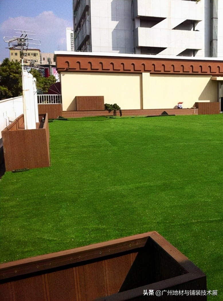 人造草坪铺装详细步骤,免填充人造草坪使用寿命