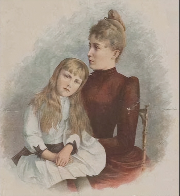 茜茜公主害死女儿,茜茜公主被母亲陷害