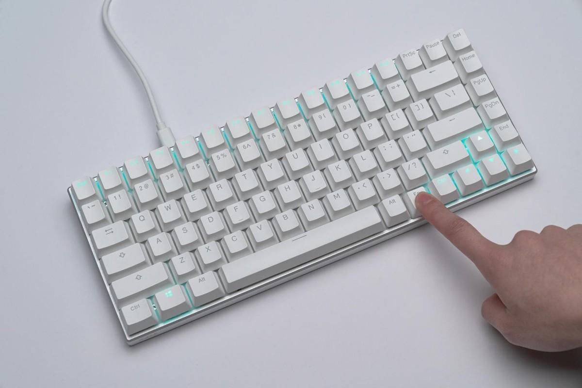 打字机械键盘怎么选键轴,机械键盘哪种轴体适合打字